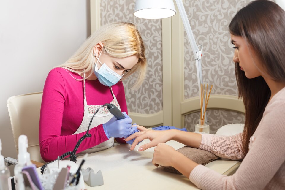 Karacabey Manikürcü